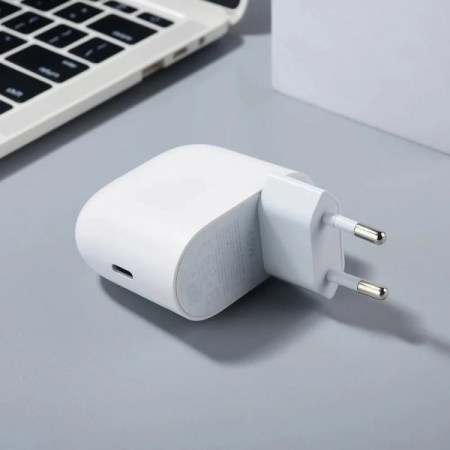 Сетевое зарядное устройство Google Charger 45w USB-C, белый